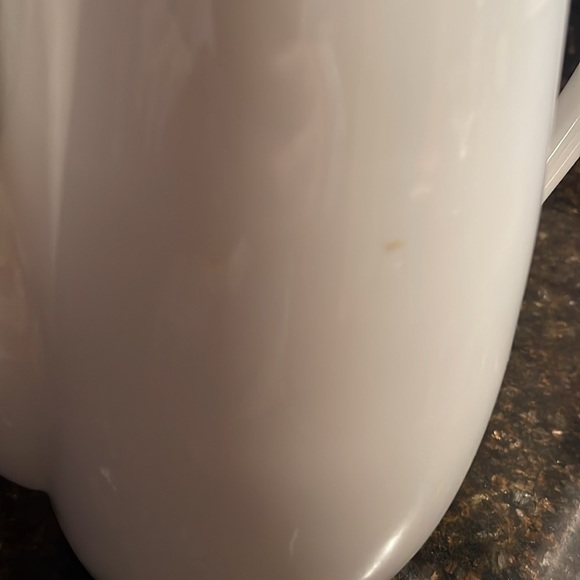 Vintage Royalton China Company Porcelain Teapot with some wear from age and use - Picture 2 of 14